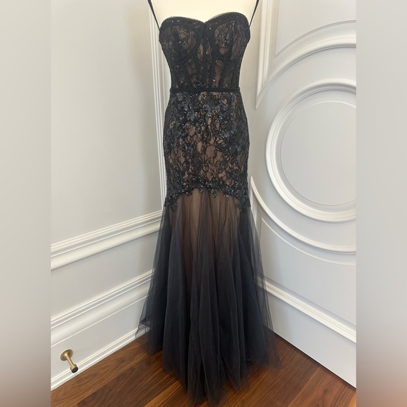 Galina Signature Dresses & Skirts - Galina Signature Black Formal Sequin Lace Mesh Strapless Corset Gown (Size 2)
